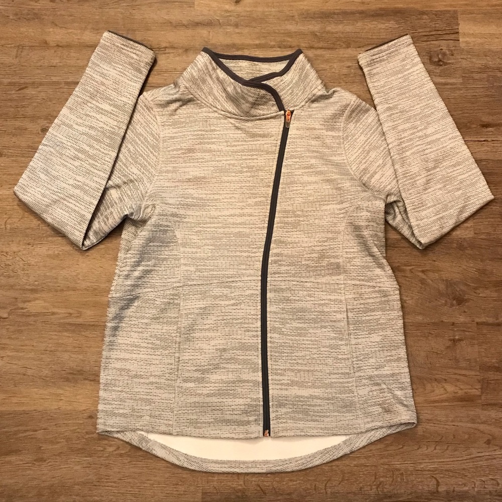 Champion Jacket - Picture 3 of 7